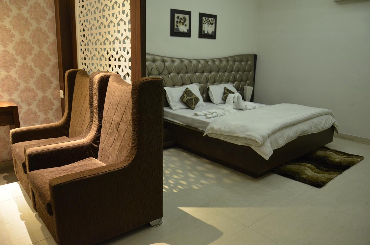 Hotel Aroma Inn Sirsa Exterior photo